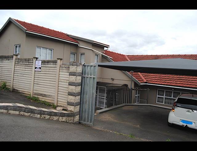 4 BEDROOM HOUSE FOR SALE IN ESCOMBE